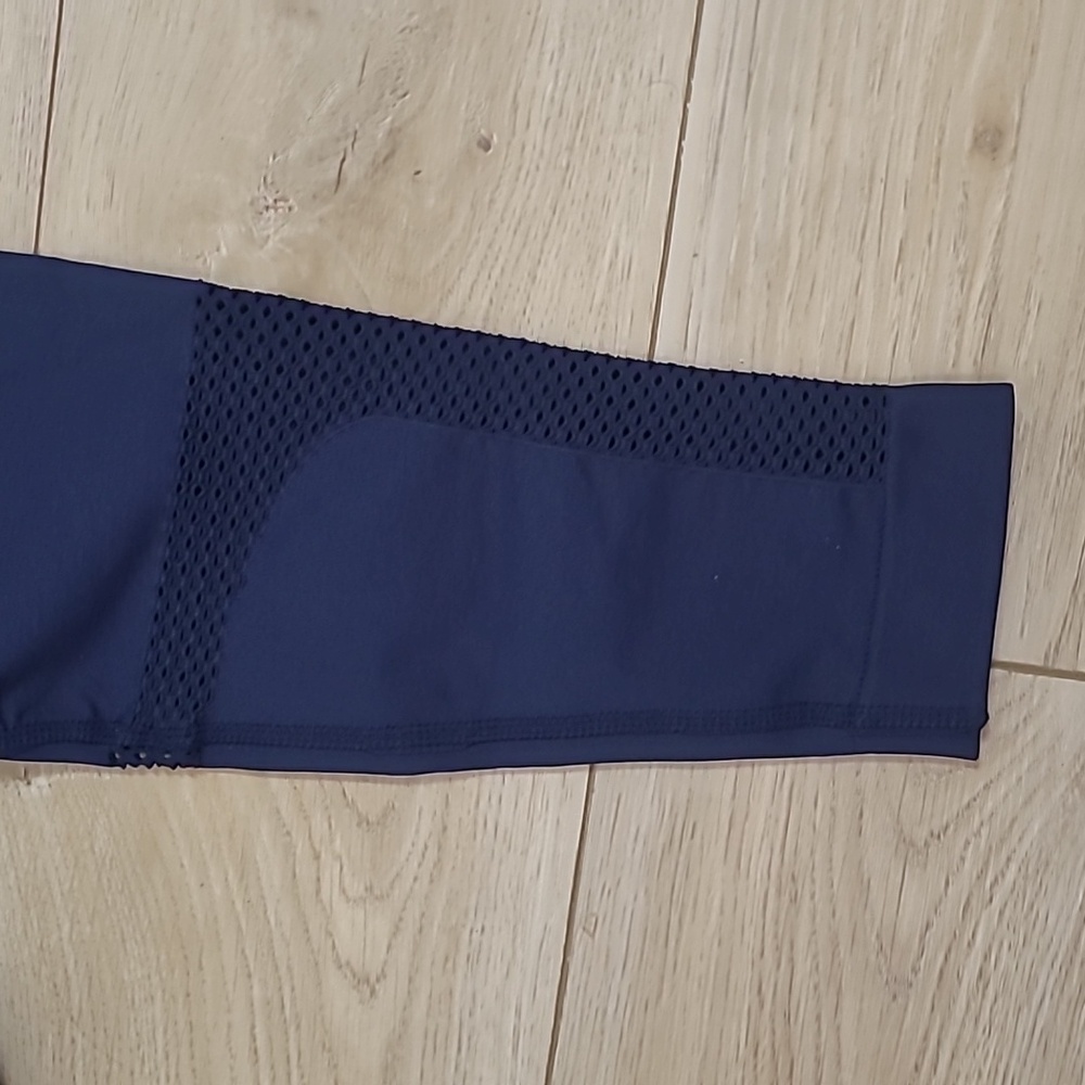 Leonisa High Waisted  Navy Womens Leggings Size M - Picture 3 of 5